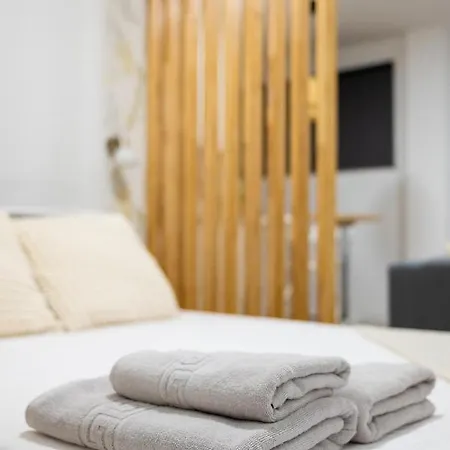 Апартаменти Litlle Blondies 1 *